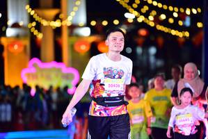 BIB: 1015, 50436, 2000, 50645
                            <button type="button" onclick="openModal(21804406)" class="btn btn-primary btn-sm float-right btn-popup" data-toggle="modal" data-target=".modal-high-quality">
                        <i class="fas fa-shopping-cart"></i> Add to Cart
                    </button>
                                            <button type="button" onclick="isThisMe(21804406, true)" class="btn btn-success btn-sm float-right btn-popup btn-isme hidden" data-toggle="tooltip" data-placement="bottom" title="นี่คือรูปของคุณใช่ไหม คลิกที่นี่เพื่อเอาเข้าอัลบั้ม">
                        <i class="fas fa-plus"></i> Add to album
                    </button>
                    <button type="button" onclick="isThisMe(21804406, false)" class="btn btn-warning btn-sm float-right btn-popup btn-isnotme hidden">
                        <i class="fas fa-ban"></i> Remove from album
                    </button>